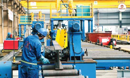 Beam straightening machine