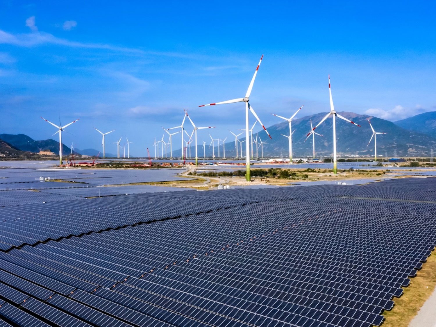 Trung Nam Ninh Thuan Solar Power Factory (Thuan Bac Solar Power) – ảnh 2